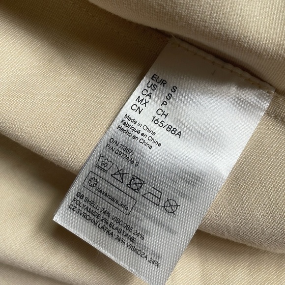H&M Cream Lightweight Oversized Shirt Jacket Casual Fit - Picture 13 of 13
